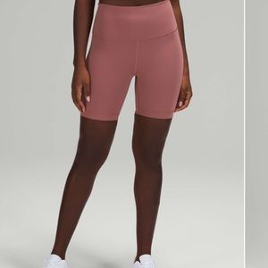 Lululemon Wunder Train High-Rise Short 6"